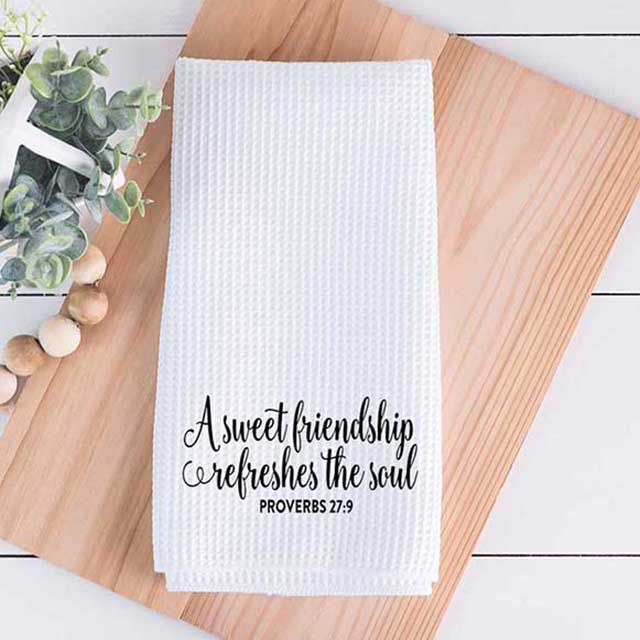 A Sweet Friendship Refreshes the Soul Kitchen Towel